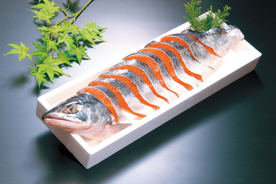 新巻鮭半身切身セット 約1.0kg  2切れ× 5～6パック