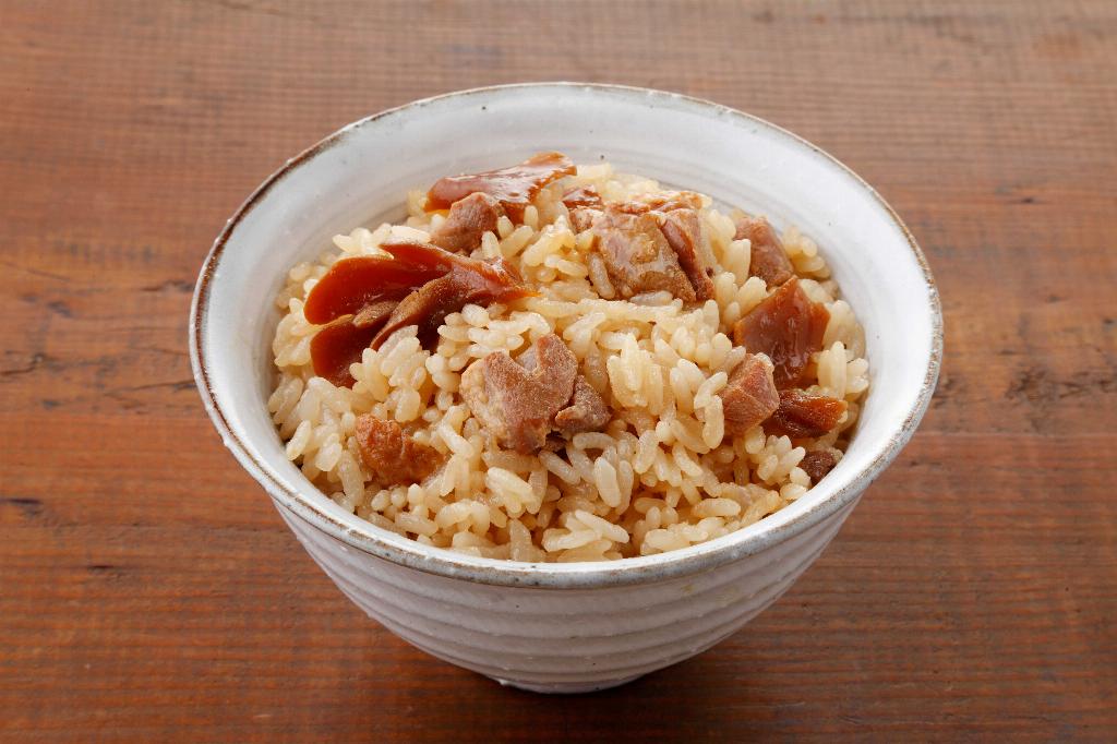 ベル食品　炊き込みご飯の素　知床鶏　17ｇ
